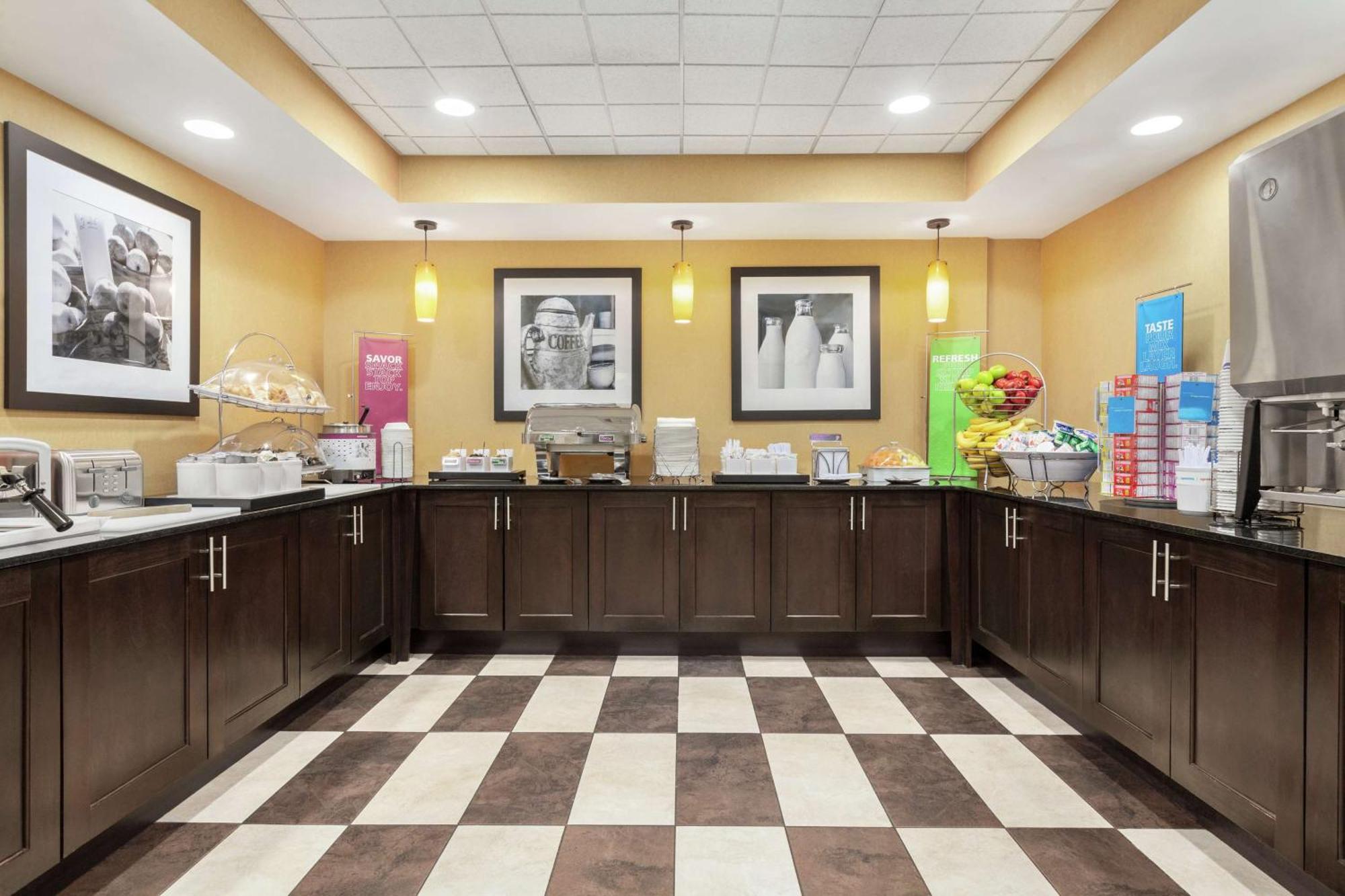 Hampton By Hilton Oklahoma City I-40 East- Tinker Afb Midwest City Dış mekan fotoğraf