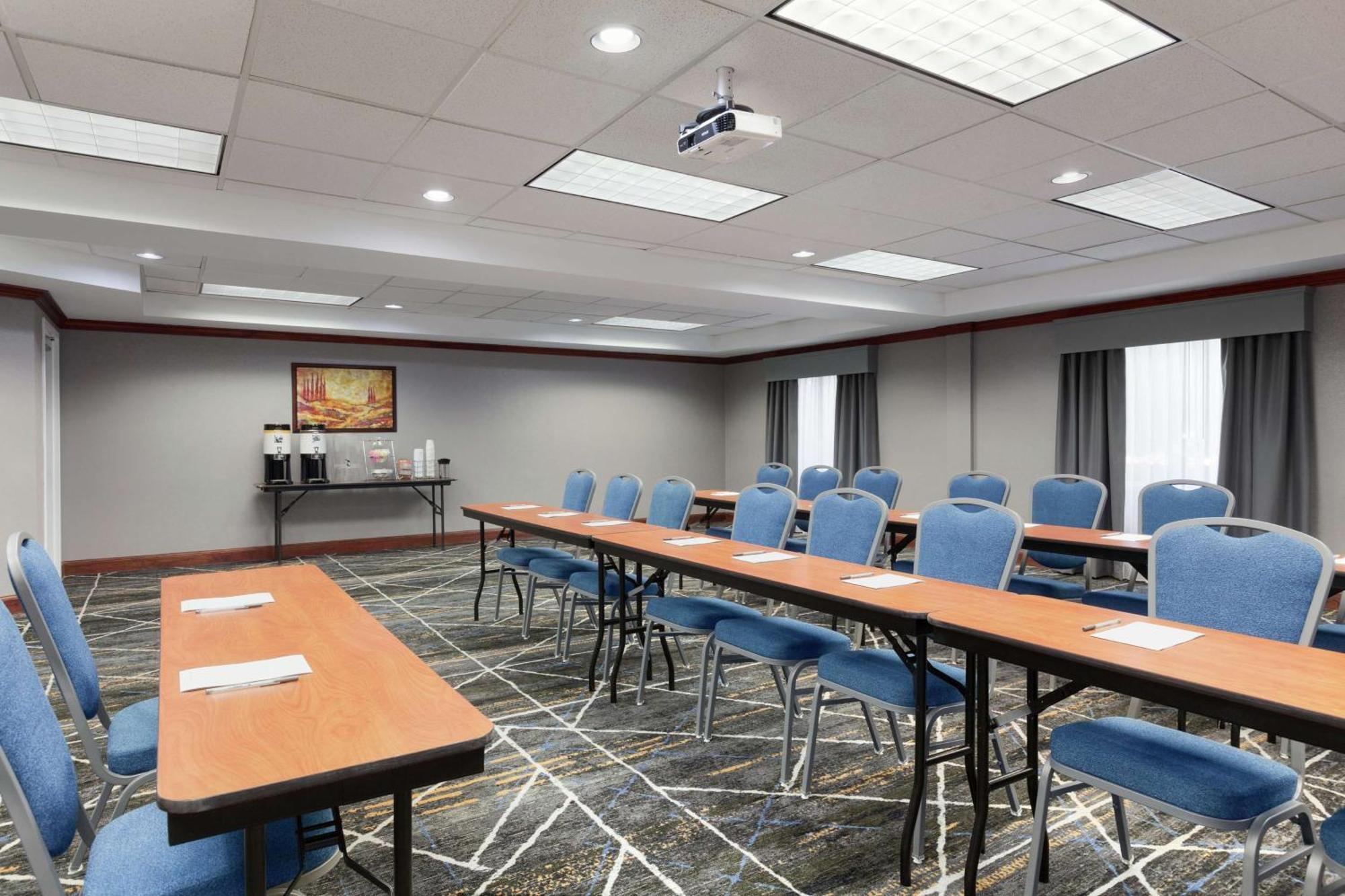 Hampton By Hilton Oklahoma City I-40 East- Tinker Afb Midwest City Dış mekan fotoğraf